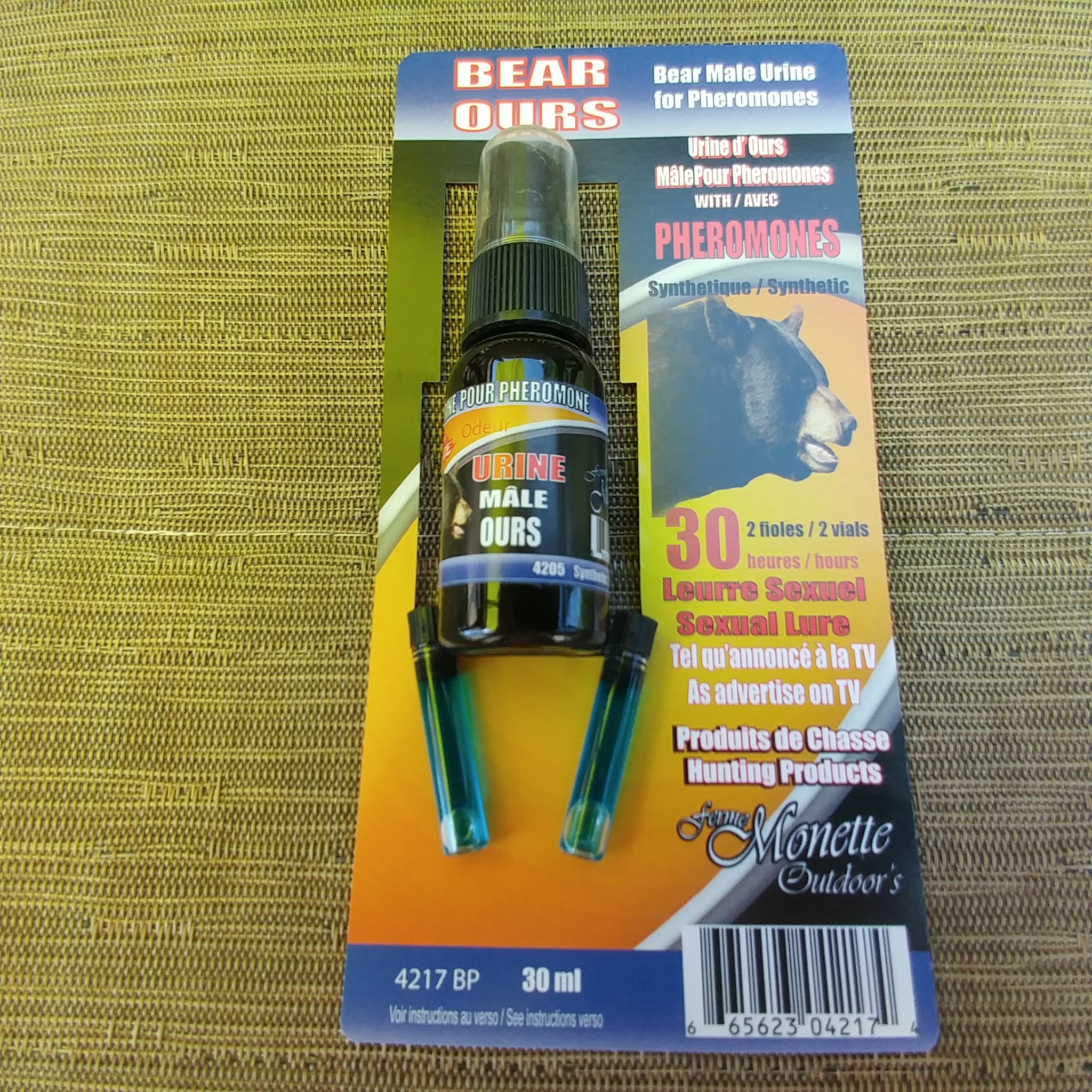 Bear 4217 Set of 2 pheromone vials + 30 ml synthetic bear urine